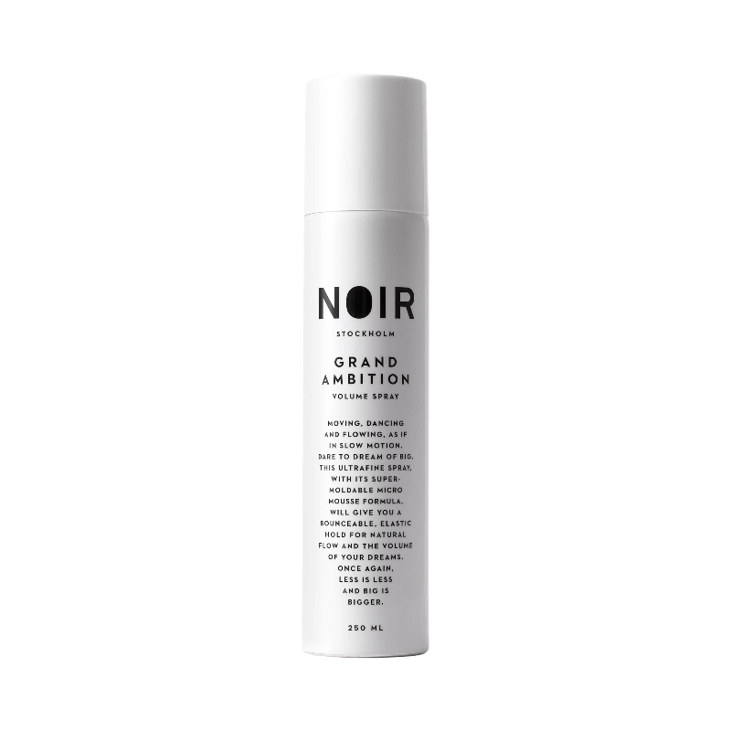 Noir Stockholm Grand Ambition Volume Spray med text om volym och stadga