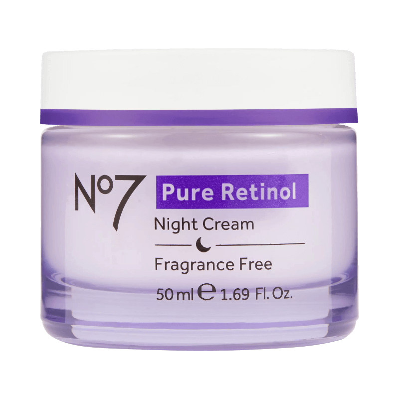 No7 parfymfri nattkräm med retinol för synlig hudförbättring och föryngring.