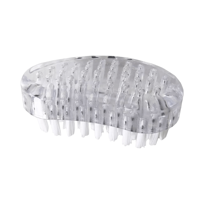 Oval transparent nagelborste i plast med vita borst för skonsam och effektiv rengöring.