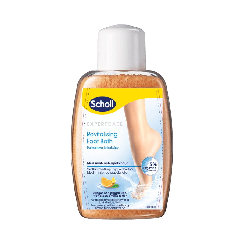 Scholl Revitalising Foot Bath – uppfriskande fotbad med mynta och apelsinolja för trötta fötter.
