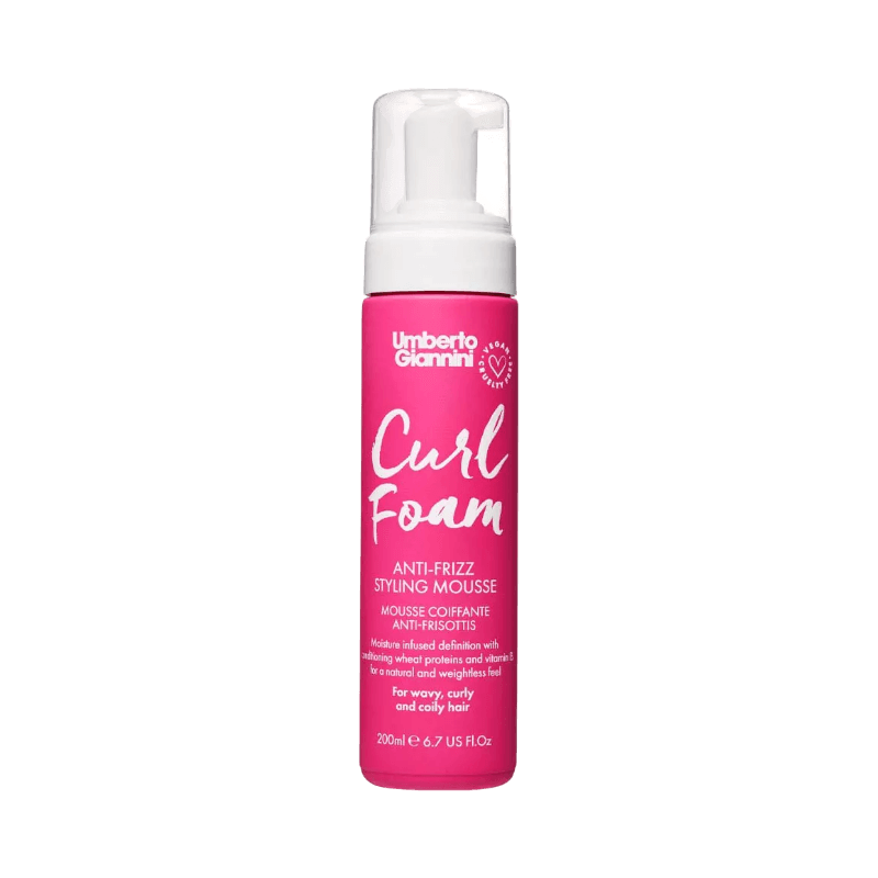 Umberto Giannini Curl Foam mousse för frisskontroll och lätt styling av lockigt hår.