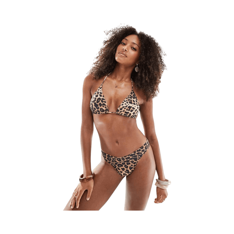 Brun leopardmönstrad bikini i braziliansnitt från Lindex, trendigt val för strand och pool.