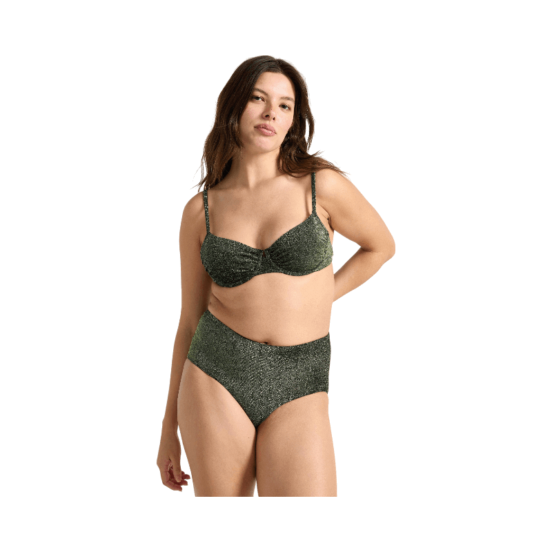 Grön ovadderad bikiniöverdel i lurex från Lindex med glansig finish och smickrande skärning.