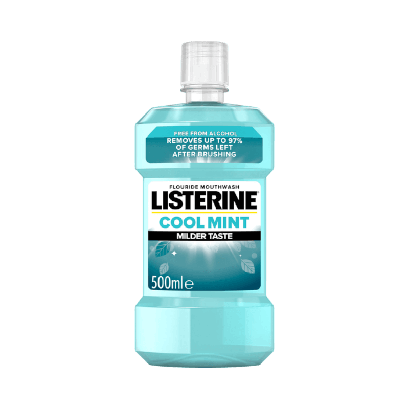 Listerine Cool Mint munskölj 500 ml med mild smak och upp till 97 % bakterieskydd.