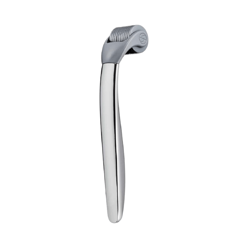 Swiss Clinic Skin Roller 0,5 mm med stilren design för effektiv ansiktsbehandling hemma.