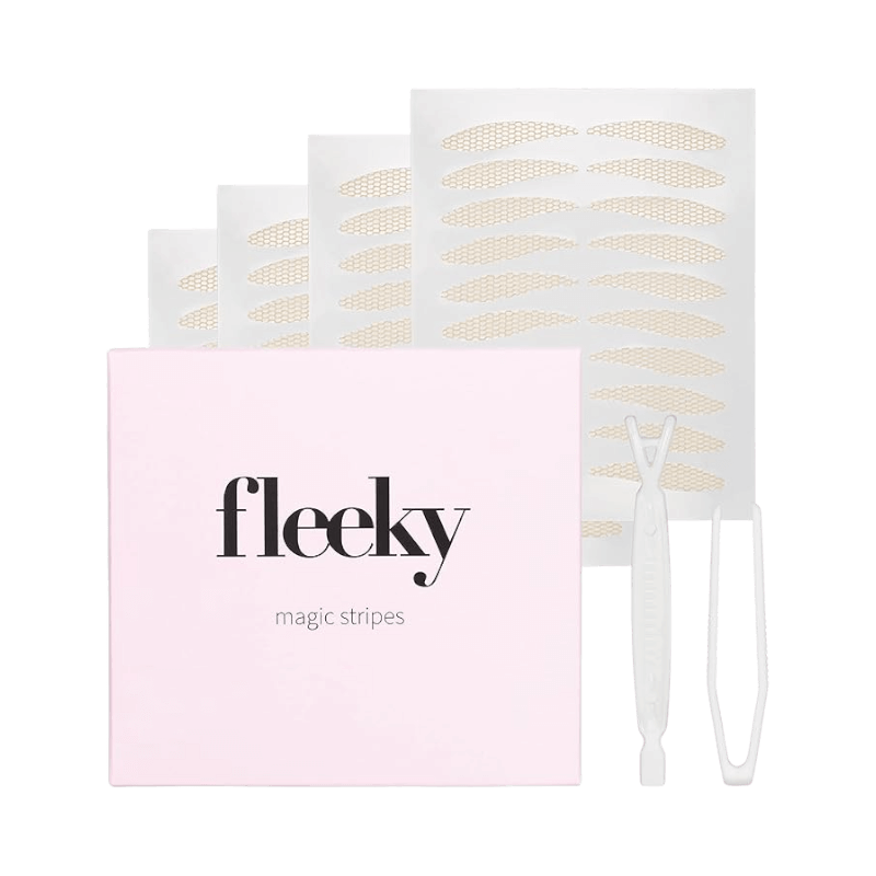 Fleeky eyelid tape med applikator och remsor för diskret ögonlockslyft utan smink.