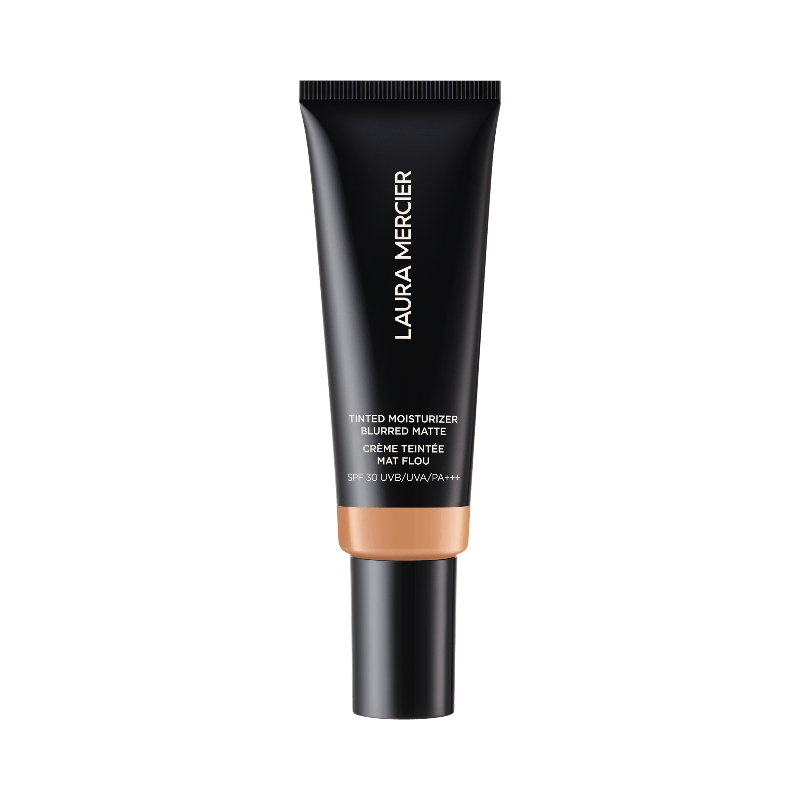 Laura Mercier matt tonad dagkräm i nyansen 4C Hazel med SPF 30 och suddig finish för jämn hudton.