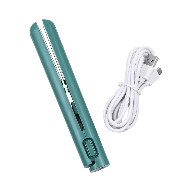 Grön mini-plattång med USB-kabel, perfekt för resor och snabb styling på språng.