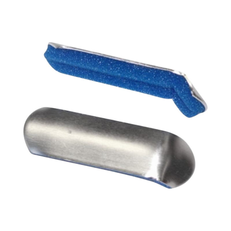 Polstrad fingerskena i aluminium som ger stabilt skydd vid fingerskador och stukningar.