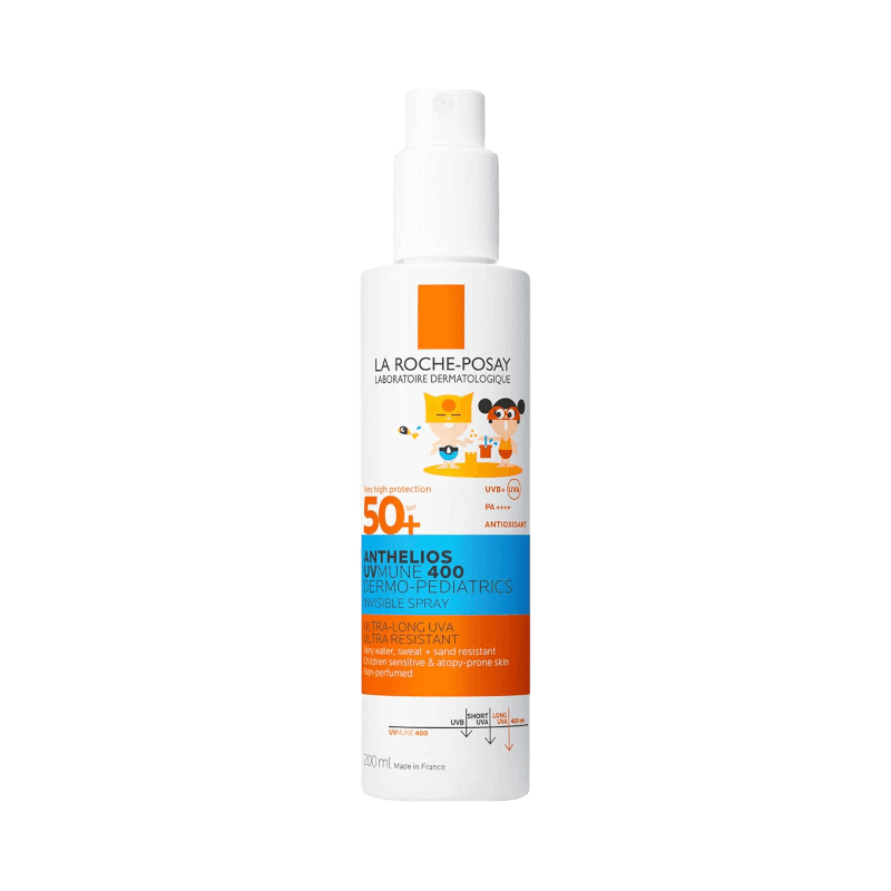 La Roche-Posay Anthelios Kids solspray SPF 50+ med högt skydd, parfymfri och sandresistent.